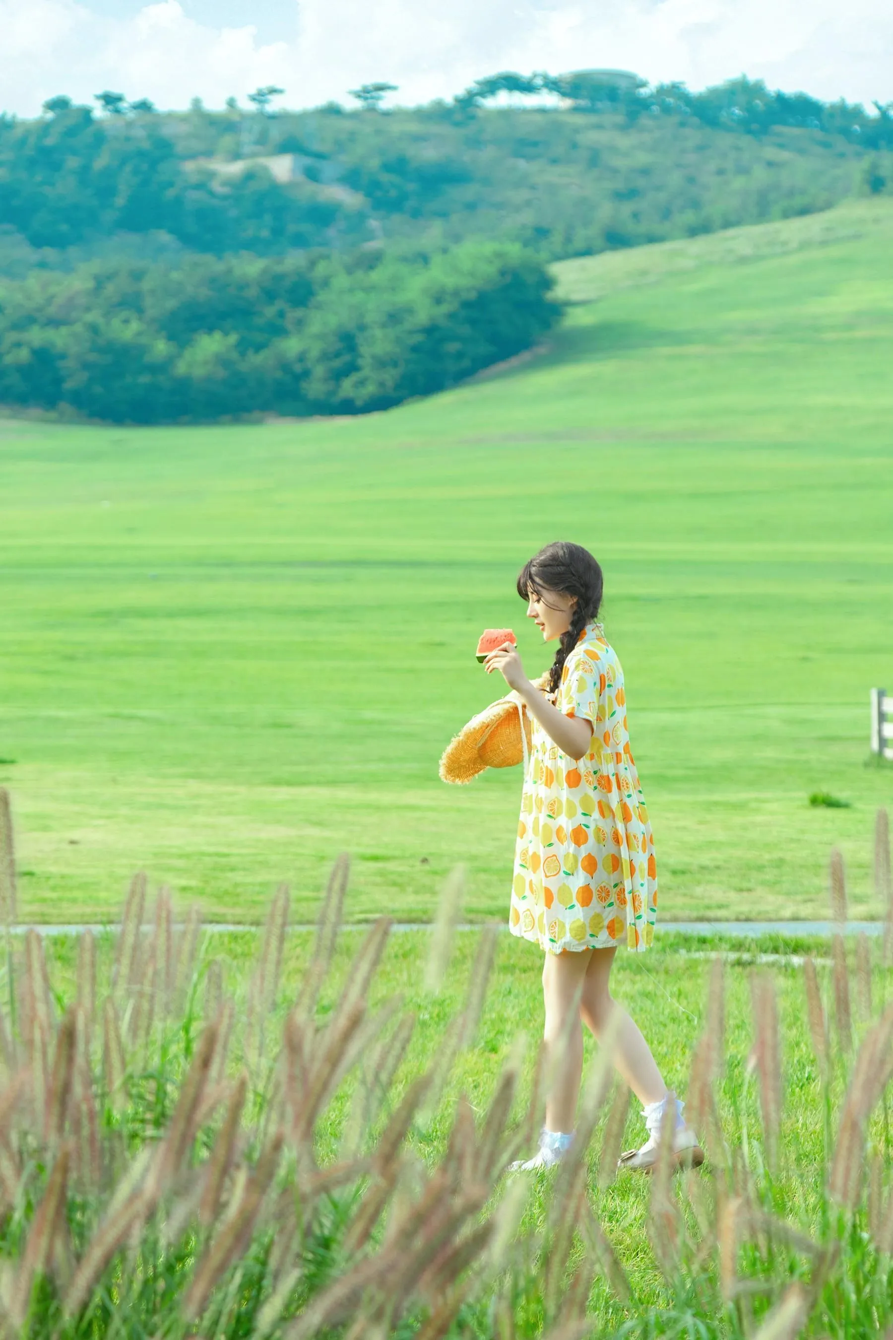 [YITUYU艺图语]2022.07.12 画画少女 在下泽瑞 [22P]插图